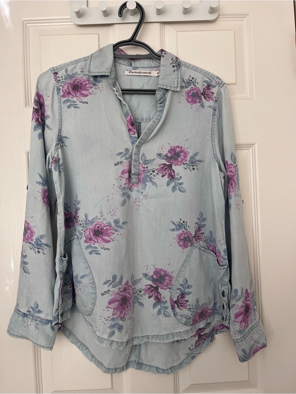 Light Wash Denim Floral Pullover Top with Pink Roses